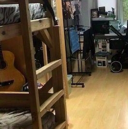 Продажа 3-комн квартиры на вторичном рынке пос. Металлострой, Плановая улица, 8 Продажа 3-комн квартиры на вторичном рынке пос. Металлострой, Плановая улица, 8