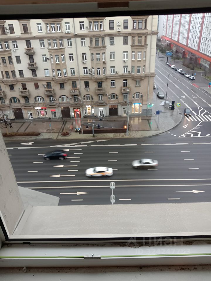 Продажа 2-комн квартиры на вторичном рынке улица Земляной Вал, 38-40/15С9