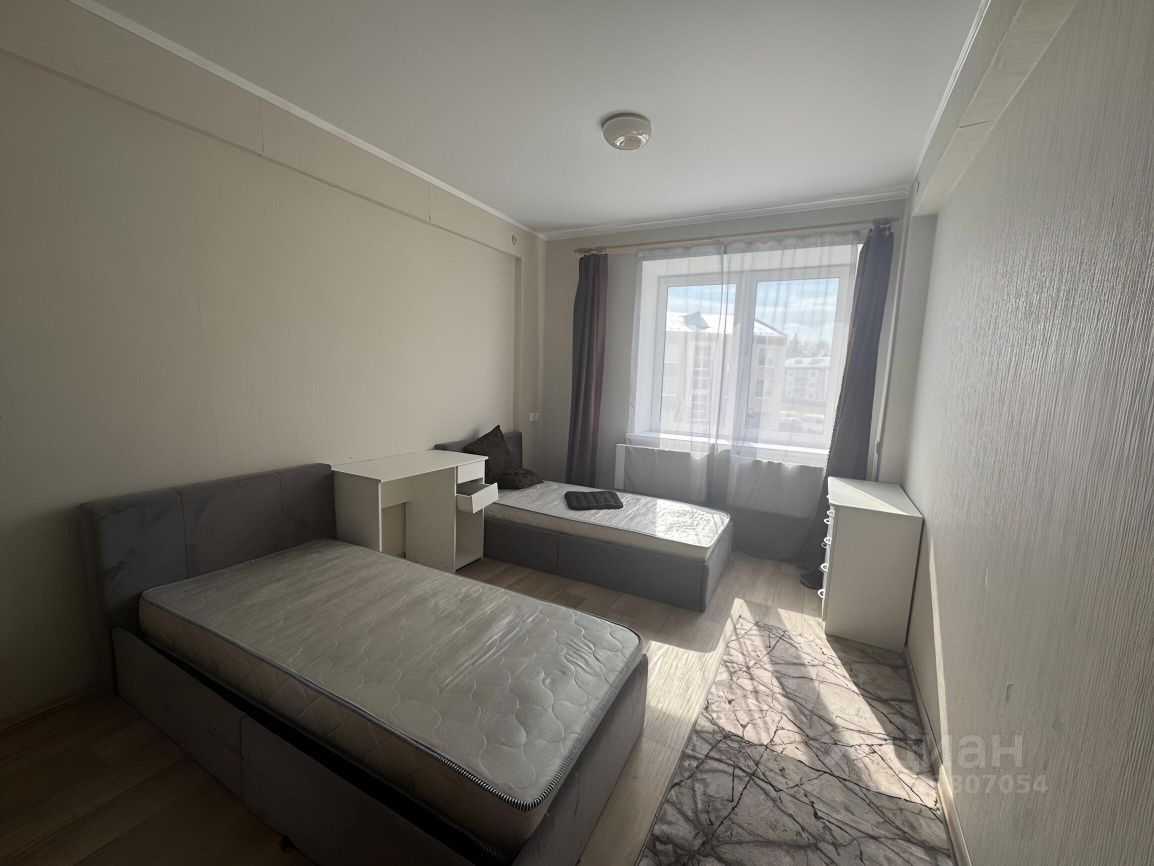 Продажа 2-комн квартиры на вторичном рынке улица Десятинная, 5