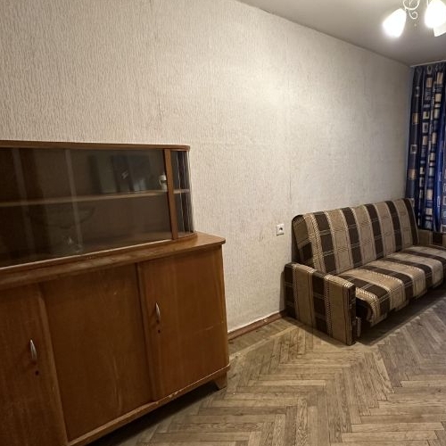 2-комн квартира улица Бабушкина, 36