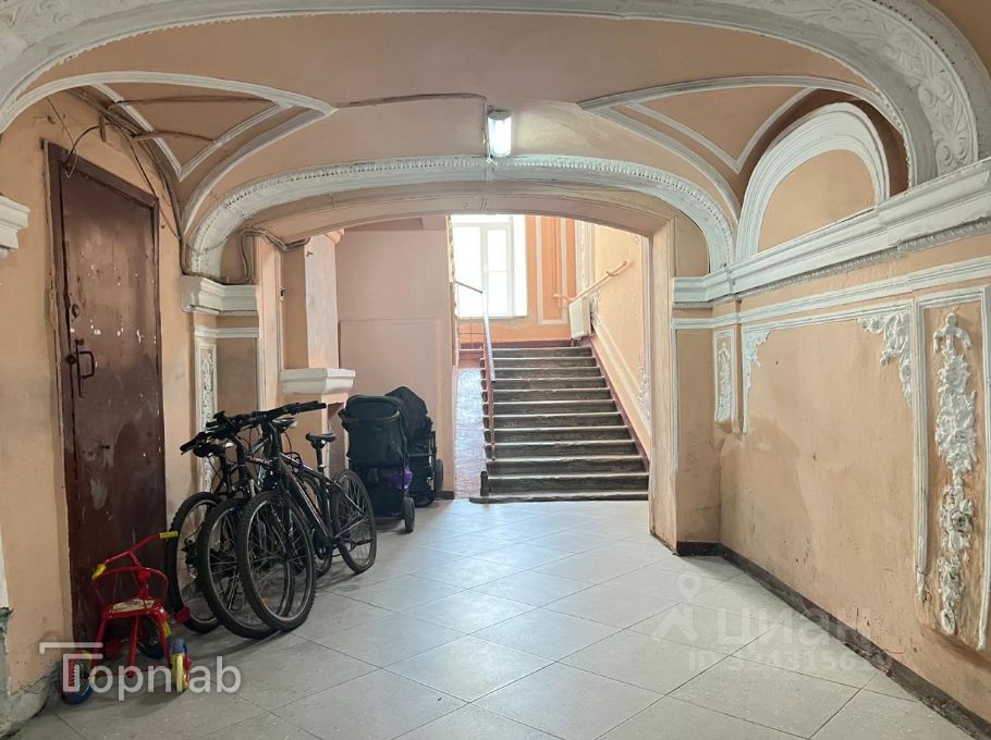 Продажа комнаты Моховая улица, 39