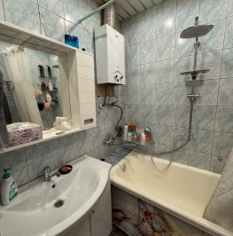 Продажа 3-комн квартиры на вторичном рынке Санкт-Петербург, ул. Графова,  д. 2