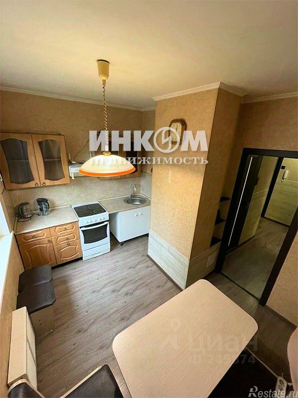 Продажа 1-комн квартиры на вторичном рынке Тарханская улица,  д. 3 к2
