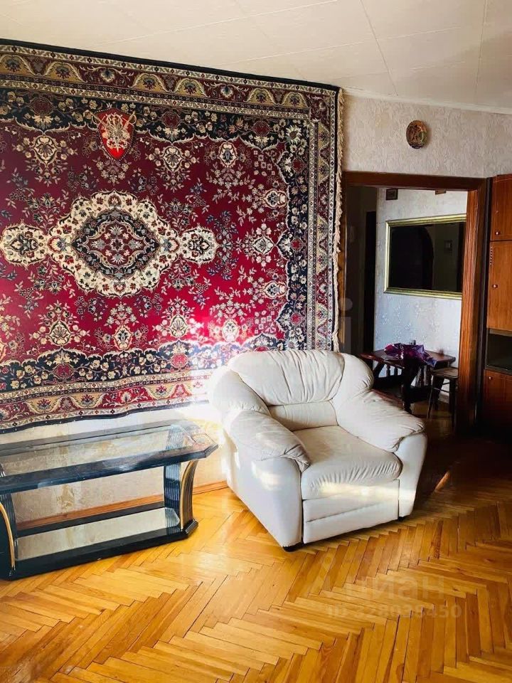 Продажа 3-комн квартиры на вторичном рынке улица Маршала Василевского, 17