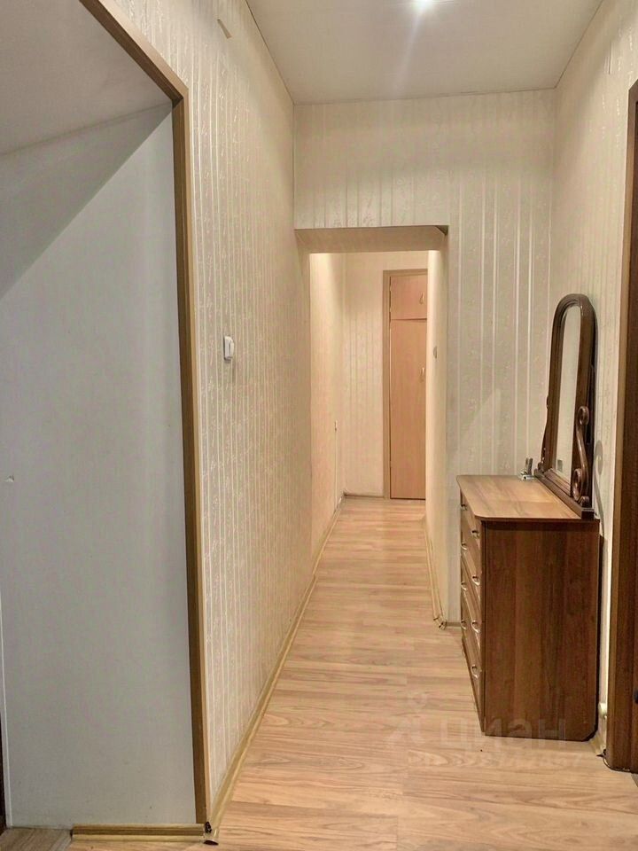 Продажа 2-комн квартиры на вторичном рынке Пионерская улица,  д. 19