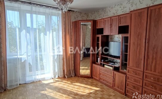 Продажа 1-комн квартиры на вторичном рынке Стрельбищенская улица,  д. 1