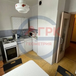 Продажа 1-комн квартиры на вторичном рынке ул Часовая,  д. 18