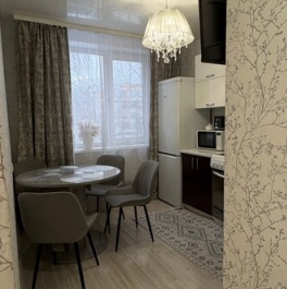 Продажа 2-комн квартиры на вторичном рынке улица Маршала Полубоярова,  д. 24 к1