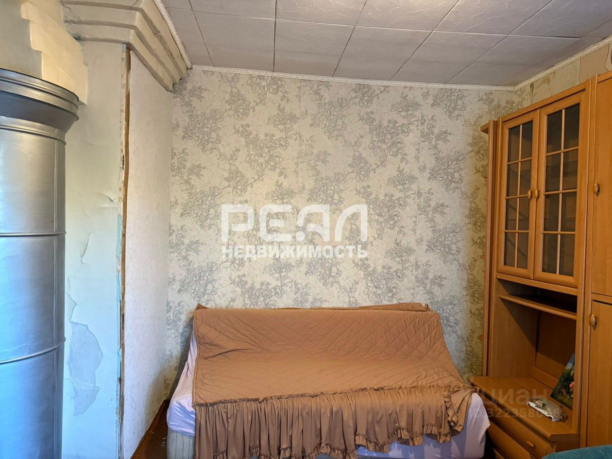 Продажа 1-комн квартиры на вторичном рынке Гатчина, Варшавская улица, 3А