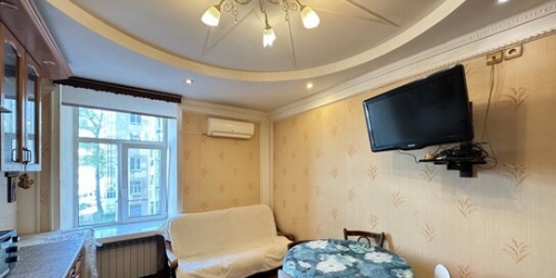 2-комн квартира 14-я линия,  д. 97