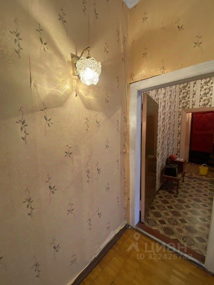 Продажа 3-комн квартиры на вторичном рынке Большая Ижора пгт, улица Астанина, 5