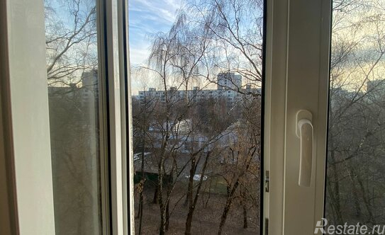 Аренда 1-комн квартиры на вторичном рынке улица Конёнкова,  д. 8В