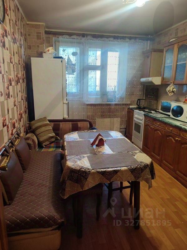 Продажа 3-комн квартиры на вторичном рынке Солнечногорск, Красная улица, 125