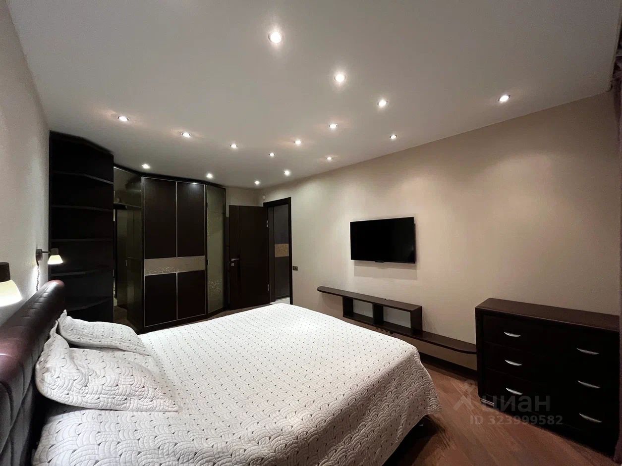 Продажа 2-комн квартиры на вторичном рынке Ельнинская улица, 20к1