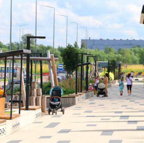 2-комн квартира Новогорелово, улица Современников,  д. 1 к2