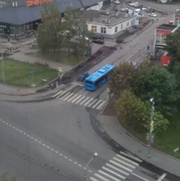 Продажа 1-комн квартиры на вторичном рынке улица Малыгина,  д. 8