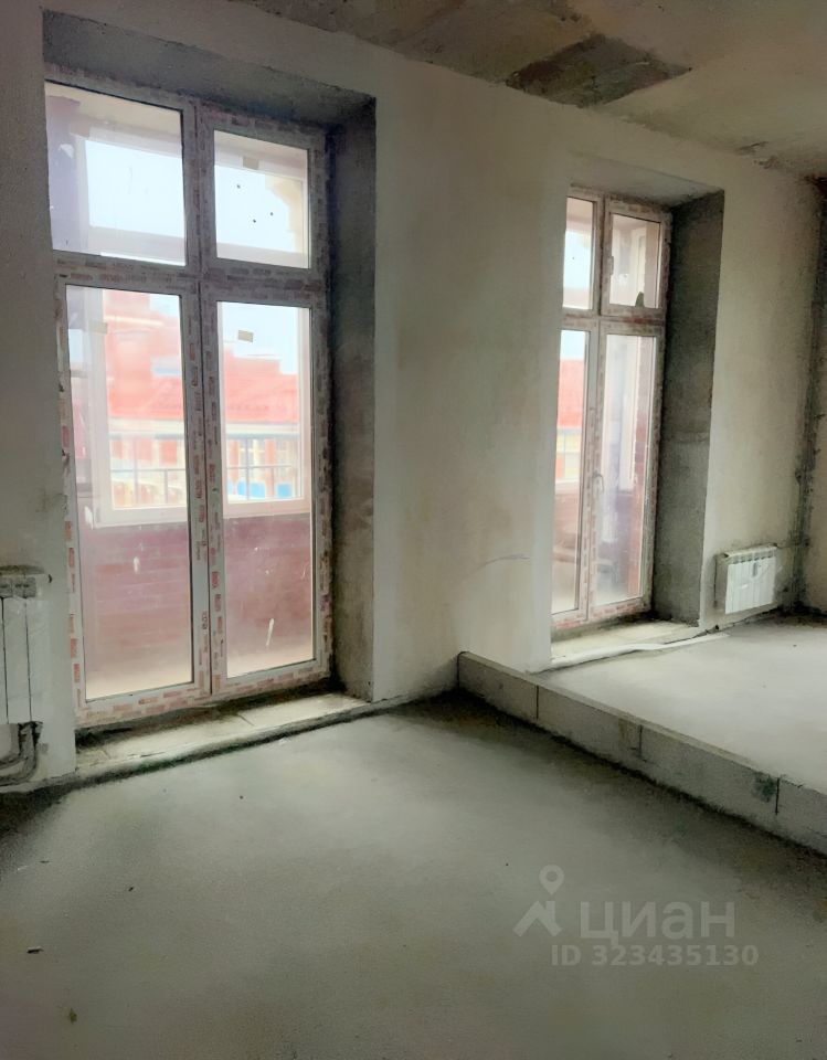 Продажа 3-комн квартиры на вторичном рынке с. Николо-Урюпино, улица Сергея Жадобкина, 2к2