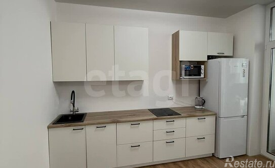 Продажа 1-комн квартиры на вторичном рынке ул Кокколевская,  д. 8,  к. 1