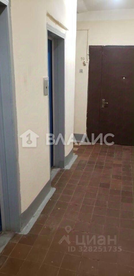 Продажа 1-комн квартиры на вторичном рынке улица 8 Марта, 9