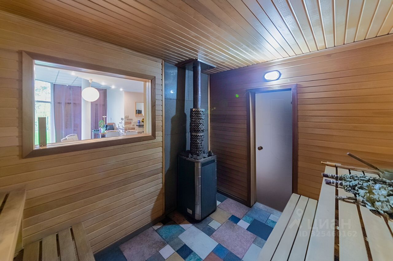 Продажа 2-комн квартиры на вторичном рынке Токсово городской поселок, улица Санаторная, 13А