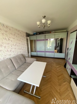 Продажа 2-комн квартиры на вторичном рынке Добровольцев ул,  д. 44