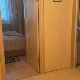 Продажа 2-комн квартиры на вторичном рынке Болотниковская улица,  д. 33 к2