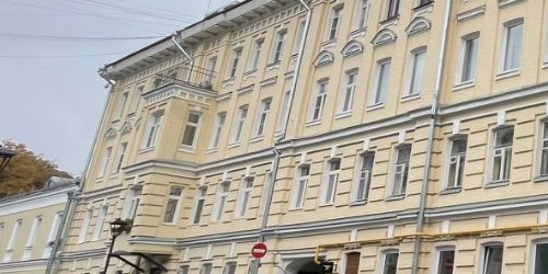 4-комн квартира Малый Харитоньевский переулок, 7С4