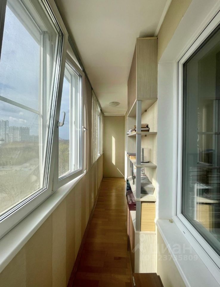 Продажа 1-комн квартиры на вторичном рынке Химки, улица Нахимова, 4