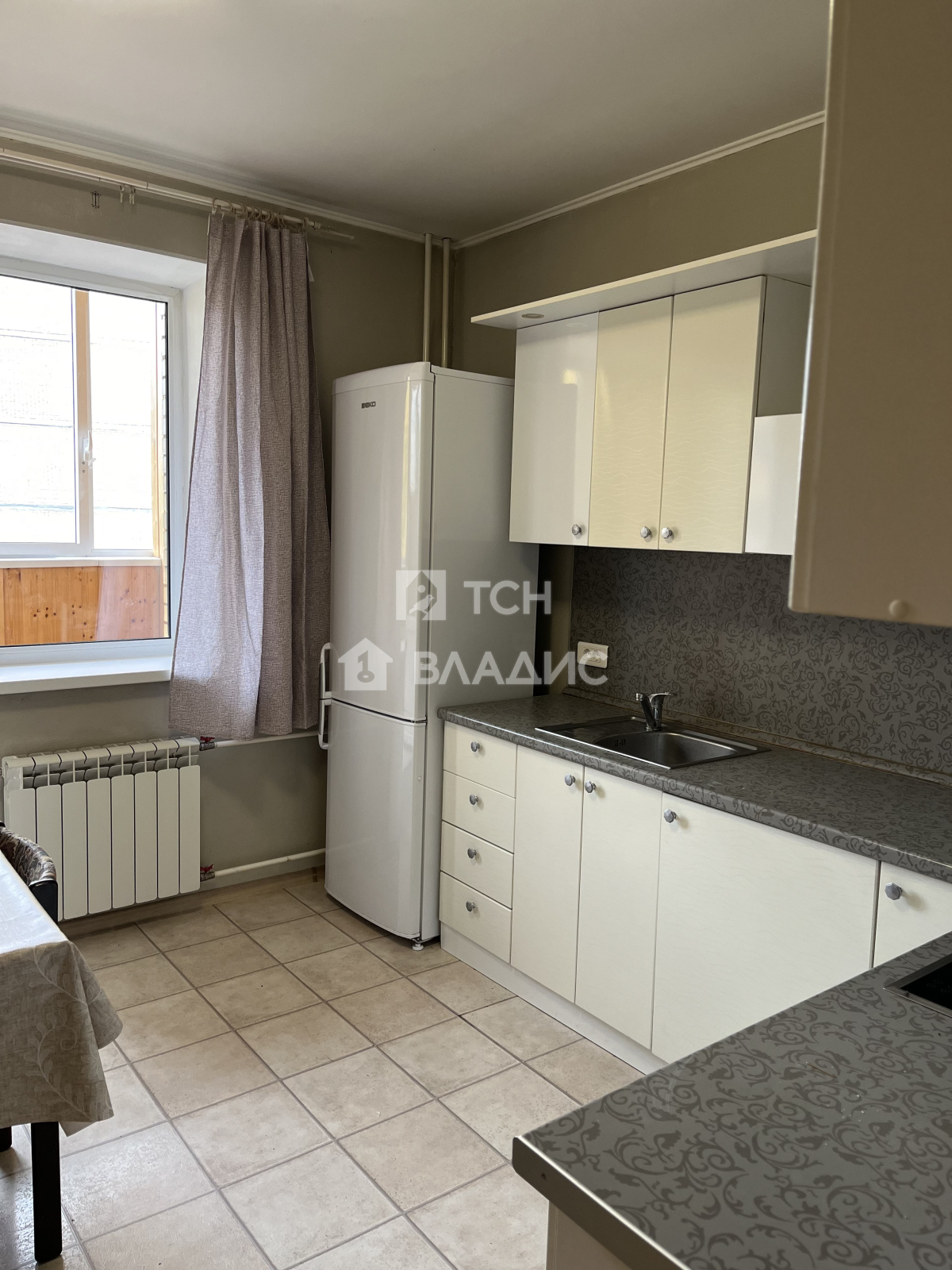 Аренда 2-комн квартиры на вторичном рынке посёлок городского типа Свердловский, улица Народного Ополчения, 2