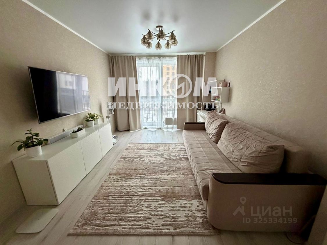 Продажа 1-комн квартиры на вторичном рынке улица Поляны, 5Ак1