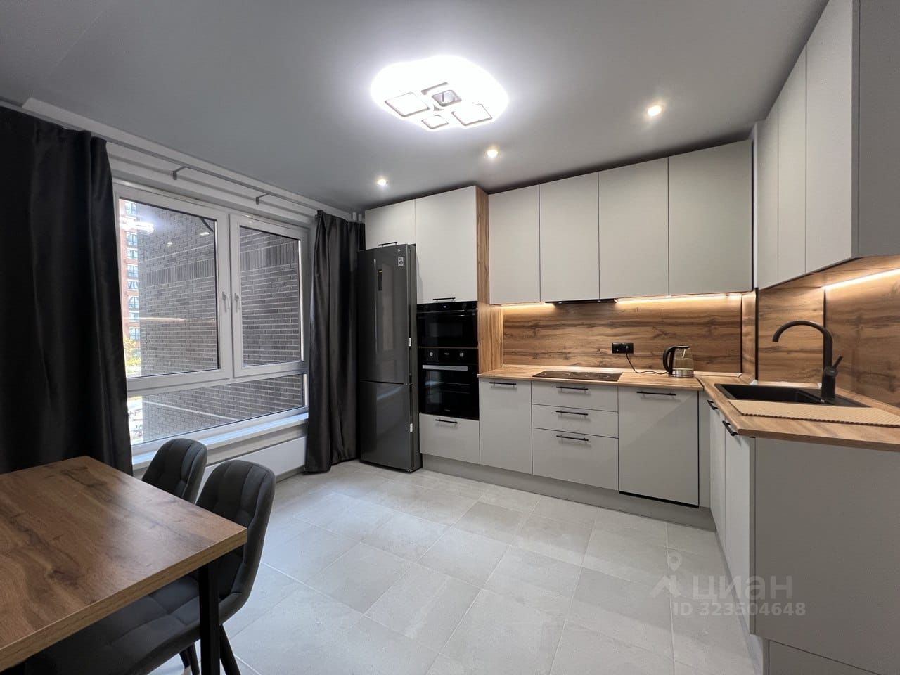 Аренда 2-комн квартиры на вторичном рынке улица Михайлова, 30Ак6