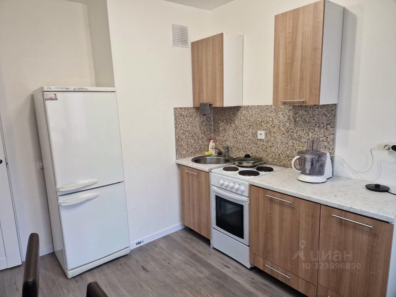 Аренда 1-комн квартиры на вторичном рынке Мурино, улица Шоссе в Лаврики, 64к1