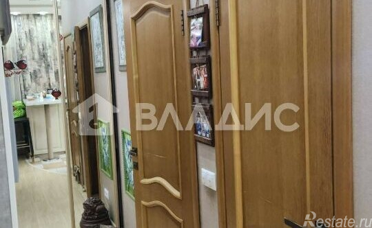 Продажа 3-комн квартиры на вторичном рынке Гражданская 3-я ул,  д. 58А