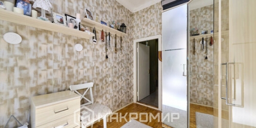 2-комн квартира 15-я линия,  д. 48