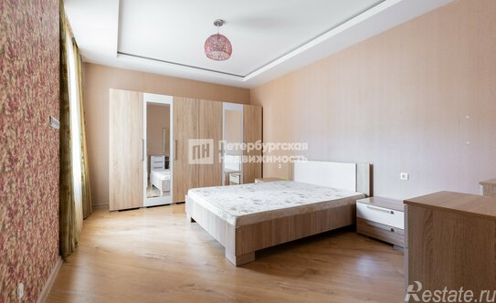 Продажа 2-комн квартиры на вторичном рынке Московский пр-кт,  д. 73,  к. 5