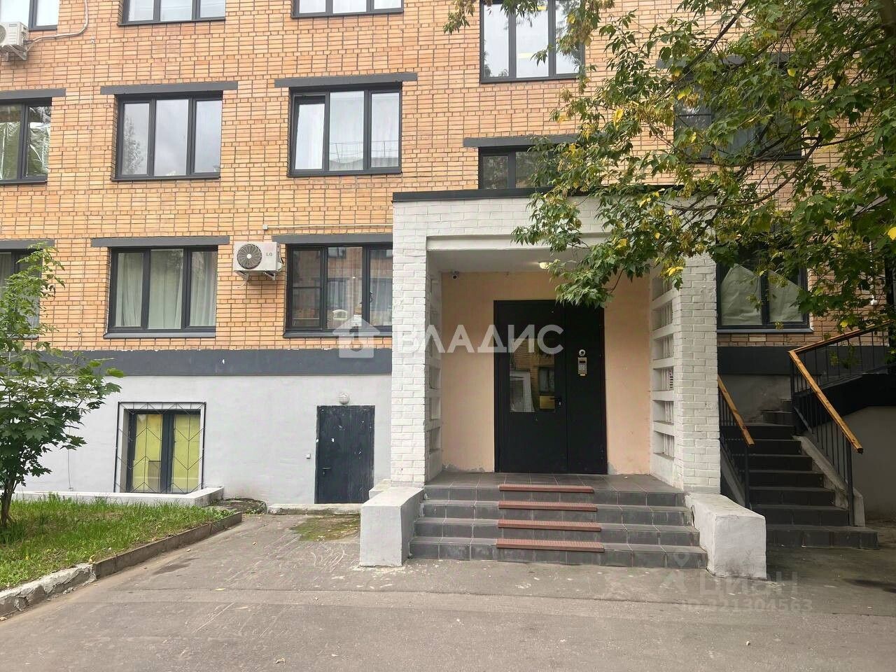 Продажа студии Жигулевская улица, 4К2