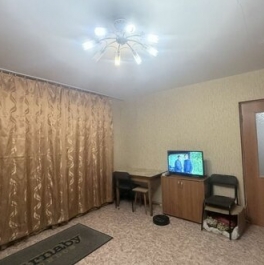 Продажа 2-комн квартиры на вторичном рынке Авиаторов, ул Летная,  д. 2