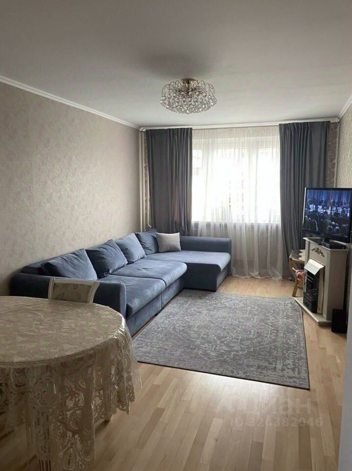 Продажа 4-комн квартиры на вторичном рынке улица Хачатуряна, 12К2