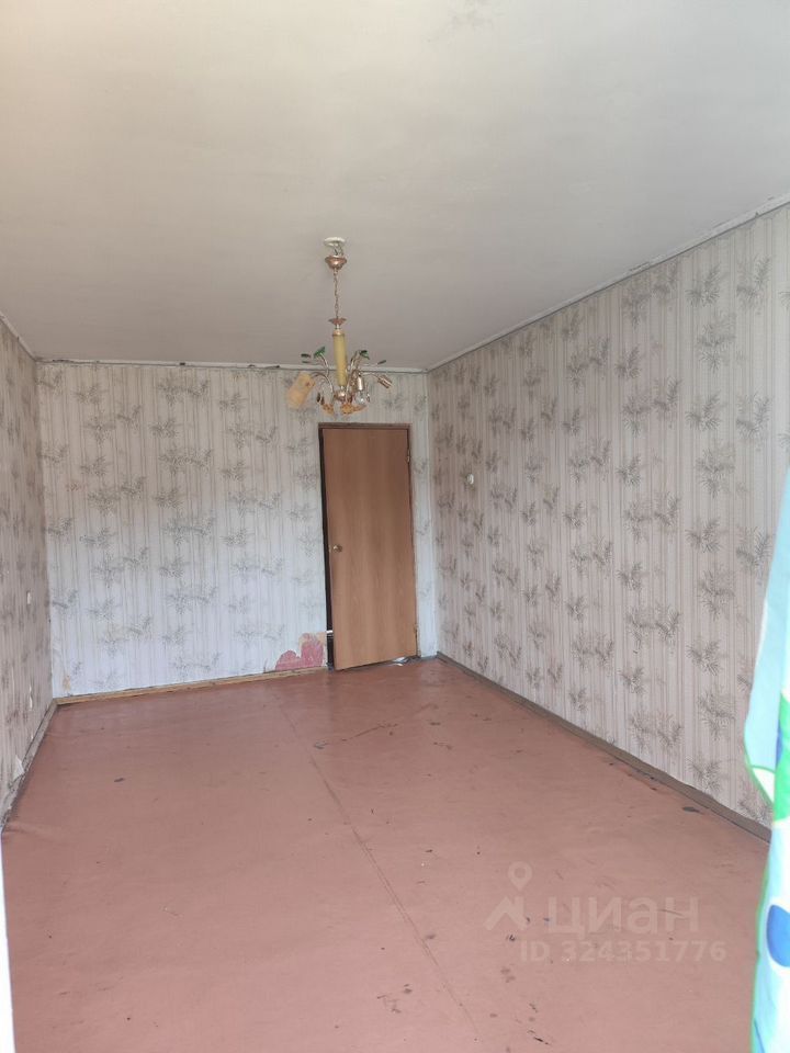 Продажа 3-комн квартиры на вторичном рынке д. Калитино, 20