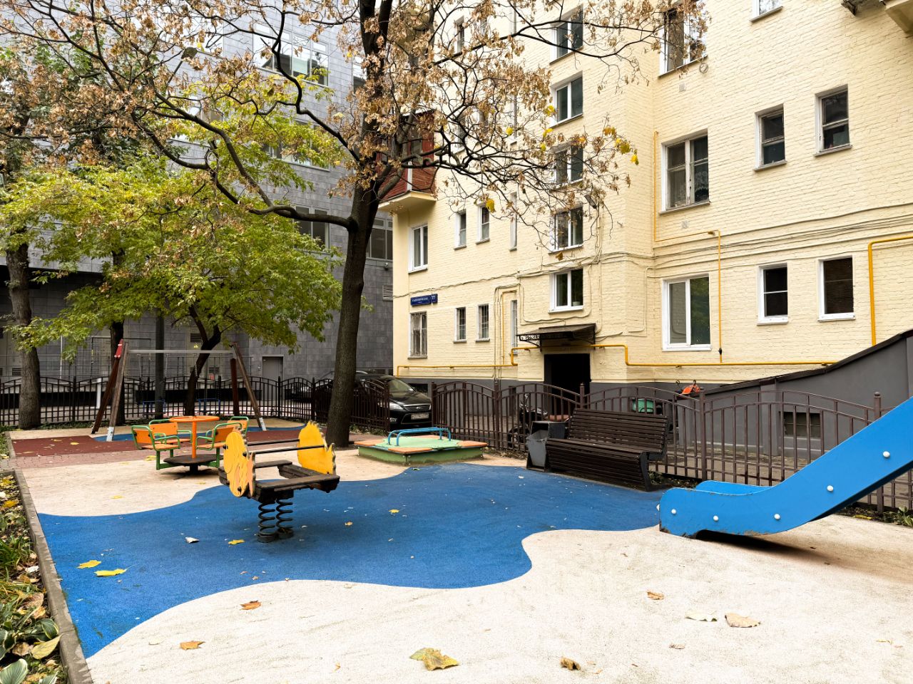 Продажа студии Садовническая улица, 77С2