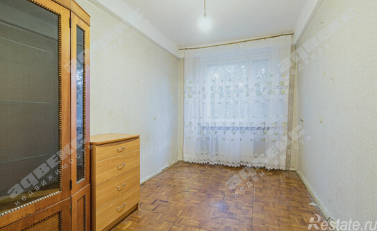 Продажа 4-комн квартиры на вторичном рынке Косыгина пр-кт,  д. 30,  к. 3