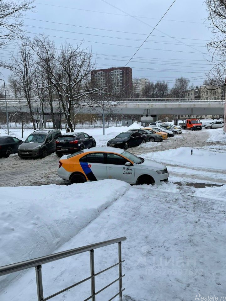 Продажа отдельного здания Нарвская улица,  д. 6 к1
