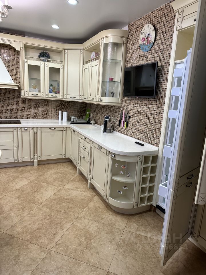 Продажа 3-комн квартиры на вторичном рынке Красногорск, Заводская улица, 18к2