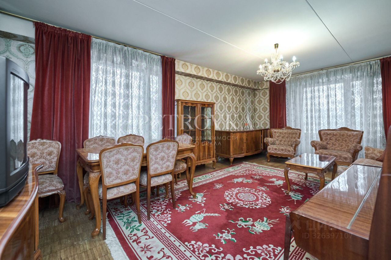 Продажа 4-комн квартиры на вторичном рынке улица Шверника, 9К4