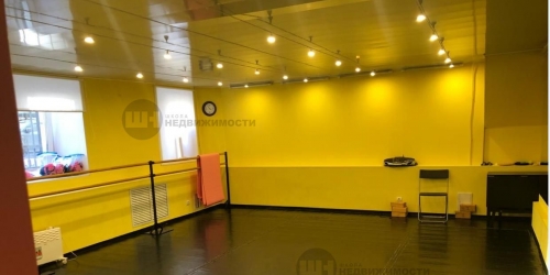 Помещение свободного назначения Резная, 15/4