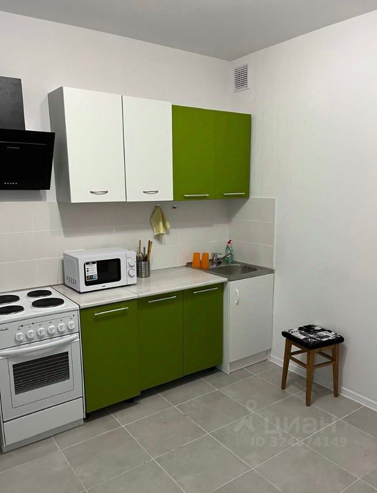 Аренда 2-комн квартиры на вторичном рынке Очаковское шоссе, 7