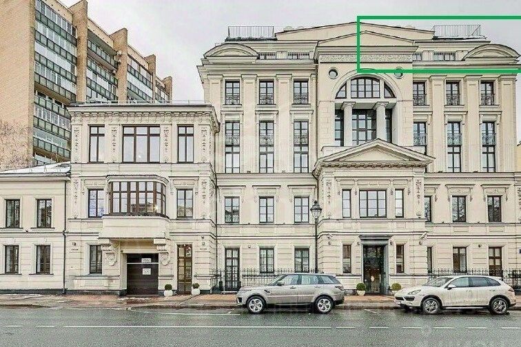 Продажа 5-комн квартиры на вторичном рынке Большая Никитская улица, 45