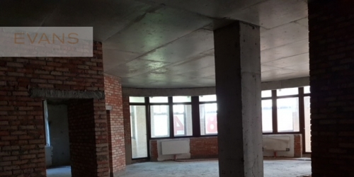 4-комн квартира Хилков пер., 1