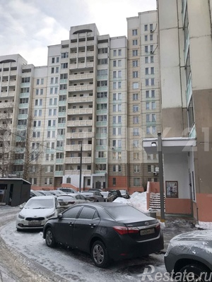 Продажа 2-комн квартиры на вторичном рынке Остафьевская ул,  д. 8