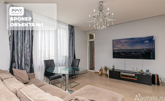 Продажа 3-комн квартиры на вторичном рынке улица Типанова